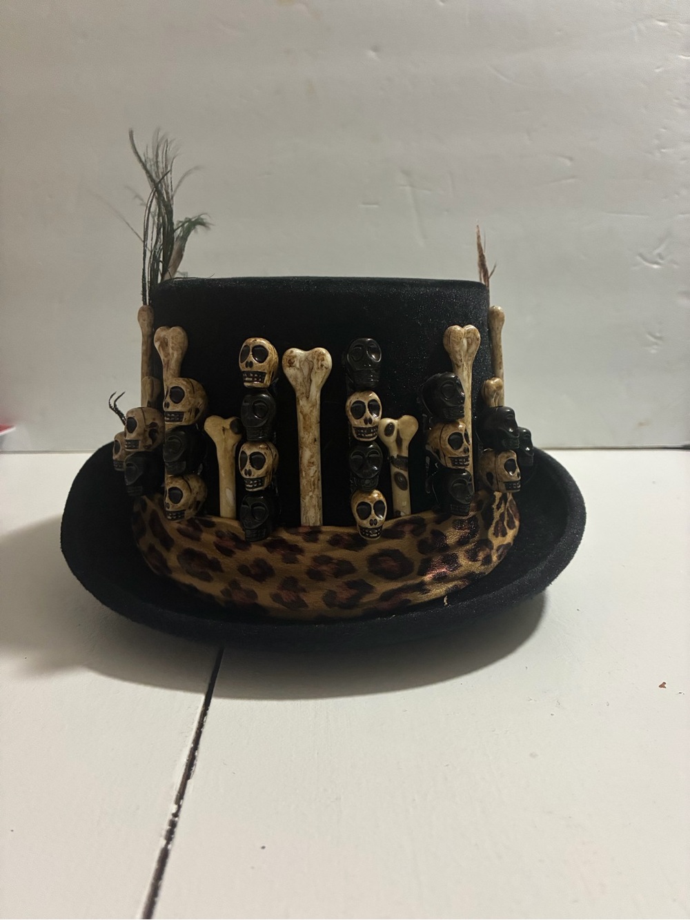Black Skull & Bone Embellished Men's Top Hat with Leopard Band.
